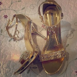 Women’s gold heels